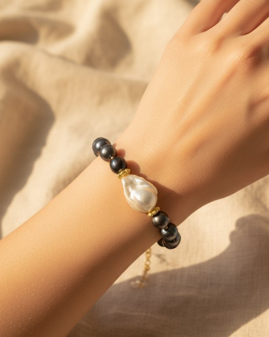 Black Pearl Bracelet