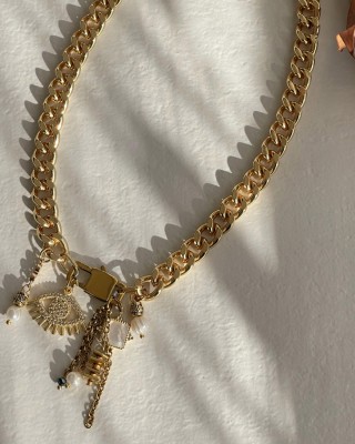 Chain Eye Necklace